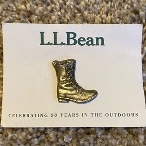New Vintage L.L. Bean Duck Boot Pewter 90th Anniversary Pin